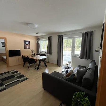 Hoellrigl Apartment *
